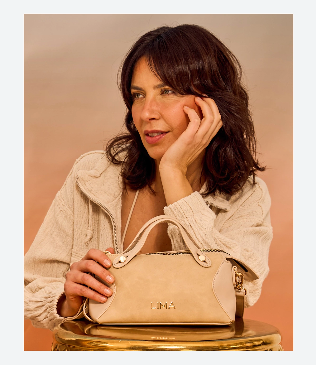 Lima Sobre Angelica - 01